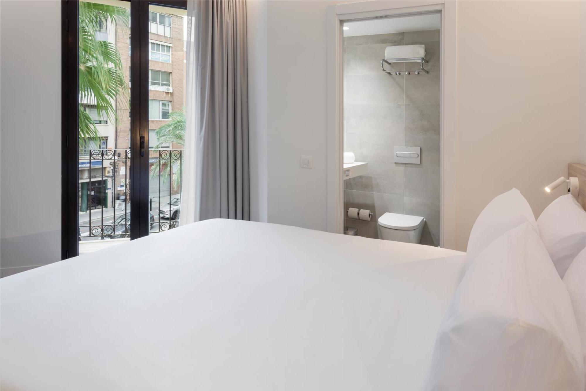 B&B Hotel Alicante Centro Εξωτερικό φωτογραφία