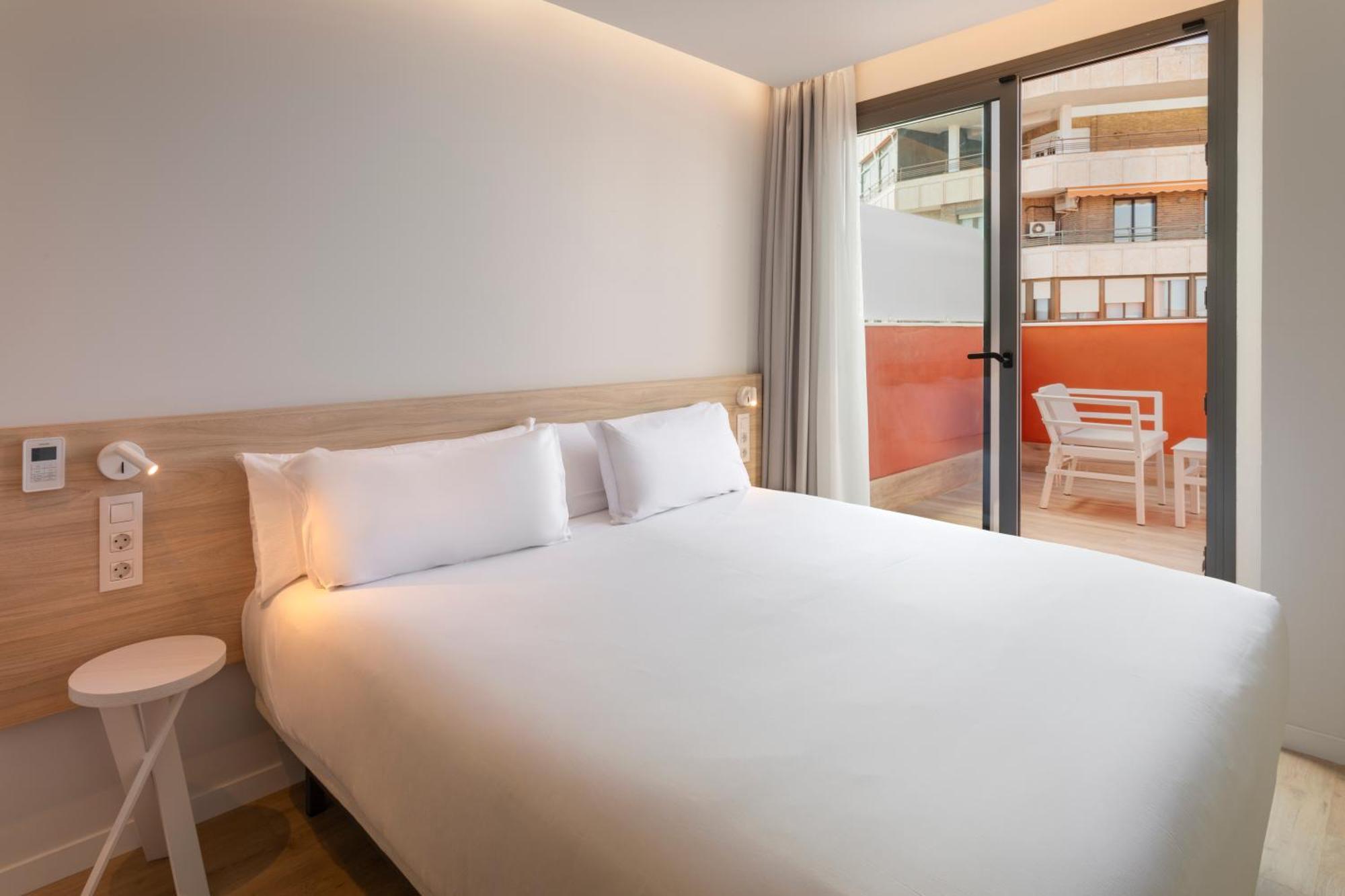 B&B Hotel Alicante Centro Εξωτερικό φωτογραφία