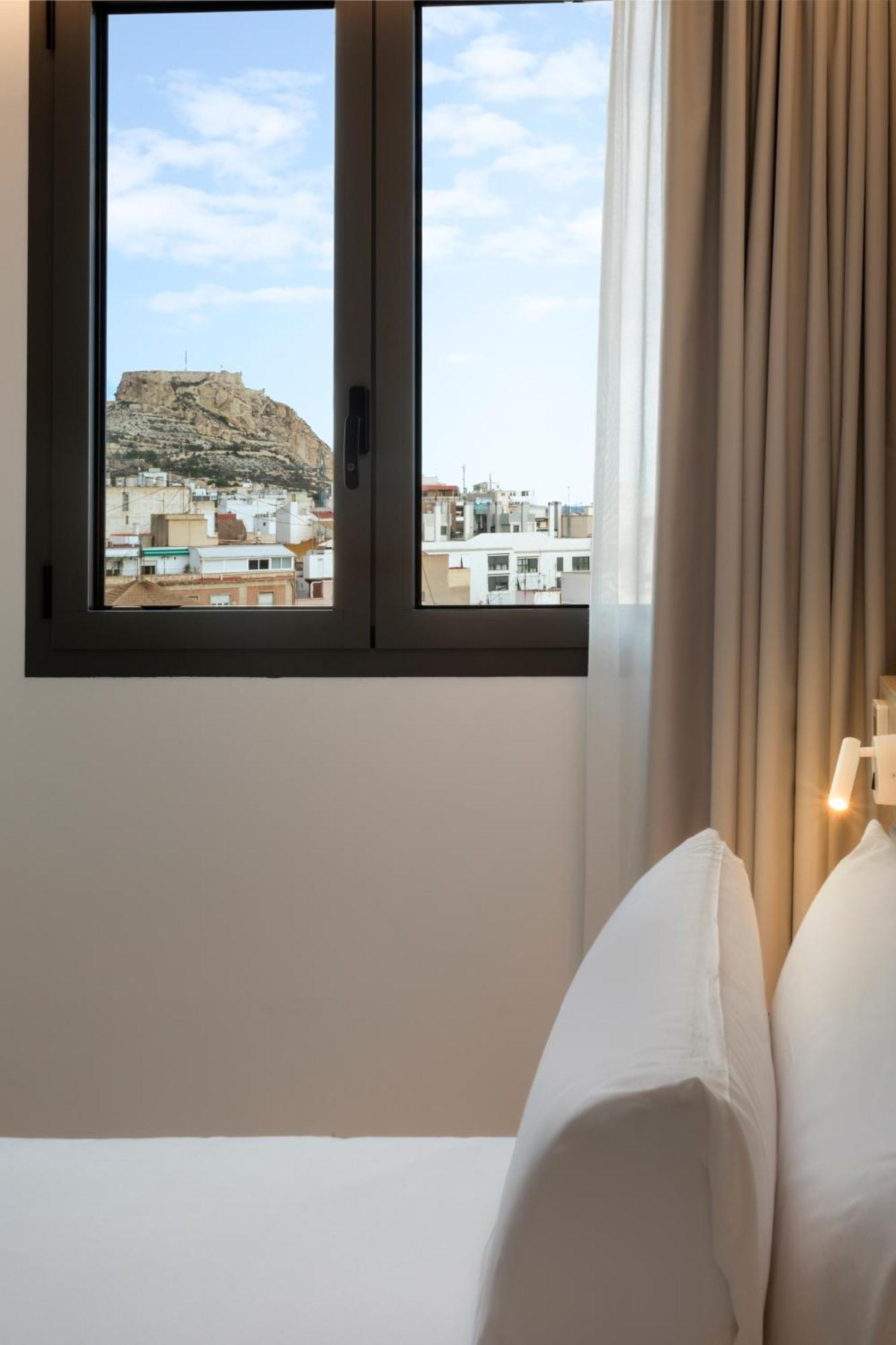 B&B Hotel Alicante Centro Εξωτερικό φωτογραφία